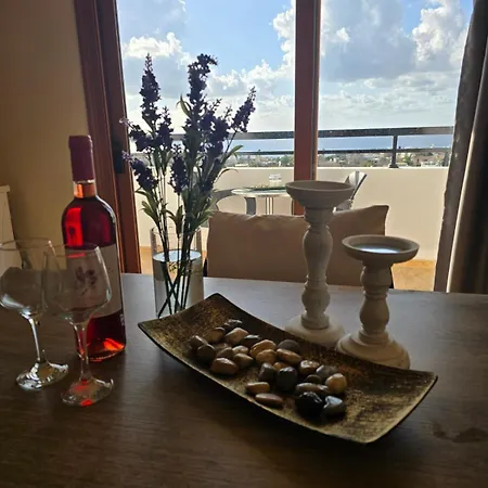 Sea Sunset Hill Apartment *
