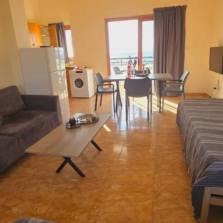 Sea Sunset Hill Appartement Kissonerga